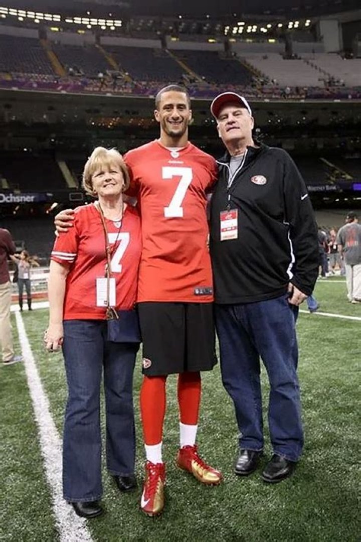Does Colin Kaepernick’s parents support him?