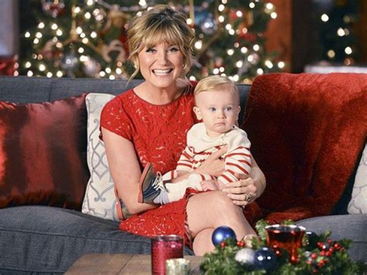Does Jennifer Nettles have a child? – Celebrity.fm – #1 Official Stars, Business & People Network, Wiki, Success story, Biography & Quotes