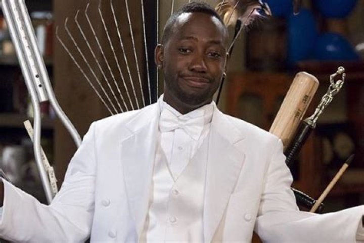 Does lamorne Morris have a wife?