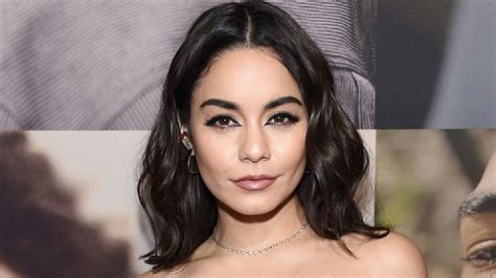 Does Vanessa Hudgens sing in Tick Tick Boom?