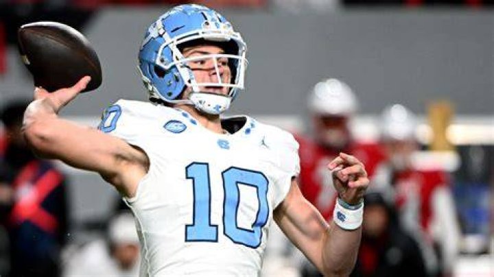 Don Beebe (TikTok Star) - Age, Birthday, Bio, Facts, Family, Net Worth, Height & More