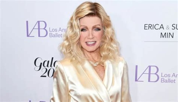 Donna Mills (TV Actress) - Age, Birthday, Bio, Facts, Family, Net Worth, Height & More