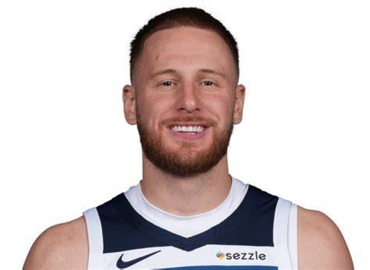 Donte DiVincenzo (Basketball Player) - Age, Birthday, Bio, Facts, Family, Net Worth, Height & More