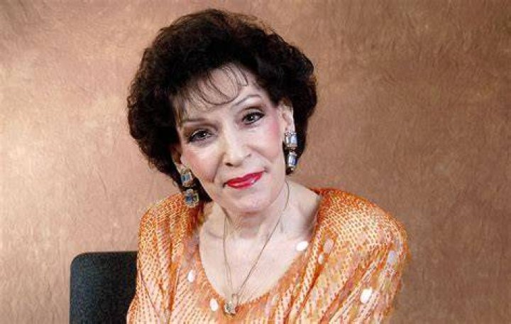 Dottie Rambo (Gospel Singer) - Age, Birthday, Bio, Facts, Family, Net Worth, Height & More