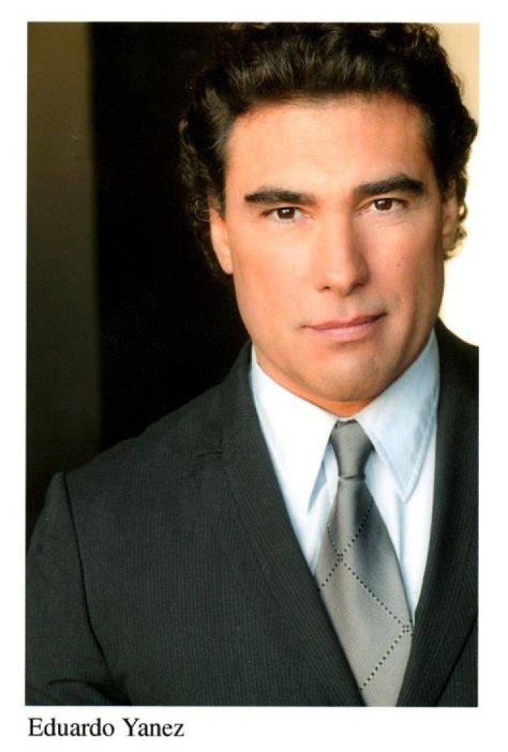 Eduardo Yáñez (Soap Opera Actor) - العمر ، تاريخ الميلاد ، السيرة الذاتية ، الحقائق ، الأسرة ، صافي الثروة ، الطول والمزيد