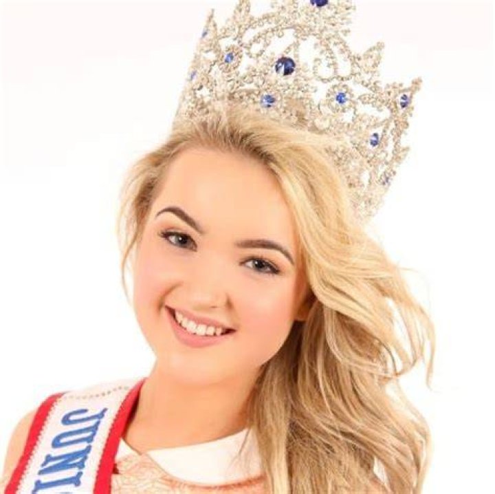 Ella Ravenscroft (Pageant Contestant) - Age, Birthday, Bio, Facts, Family, Net Worth, Height & More