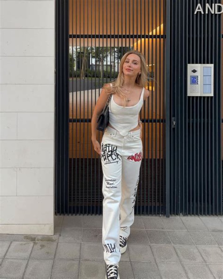 Ema Louise
