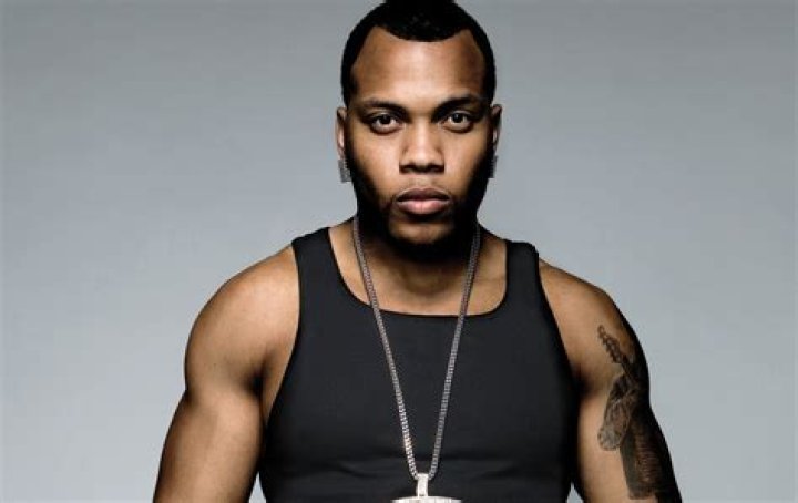 Flo Rida (Rapper) - Age, Birthday, Bio, Facts, Family, Net Worth, Height & More