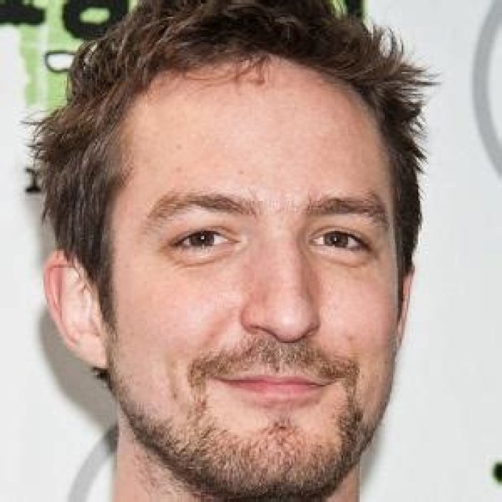 Frank Turner (Punk Singer) - Age, Birthday, Bio, Facts, Family, Net Worth, Height & More