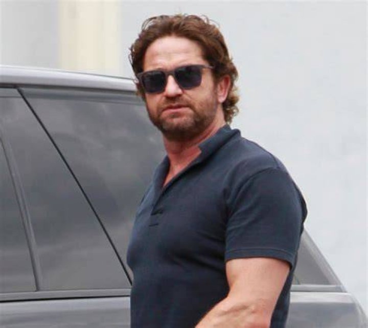 Gerard Butler (Movie Actor) - Age, Birthday, Bio, Facts, Family, Net Worth, Height & More
