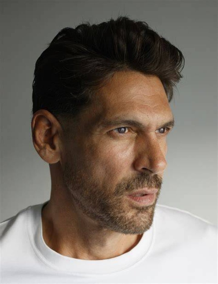 Giannis Spaliaras (Model) - العمر ، تاريخ الميلاد ، السيرة الذاتية ، الحقائق ، الأسرة ، صافي الثروة ، الطول والمزيد