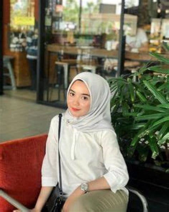 Grace Parra (Screenwriter) - Umur, Ulang Tahun, Bio, Fakta, Keluarga, Kekayaan Bersih, Tinggi Badan & Lainnya
