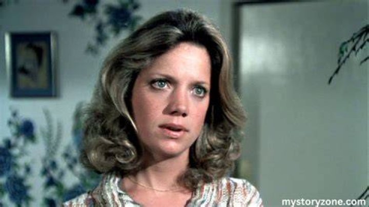 Gretchen Corbett (TV Actress) - Age, Birthday, Bio, Facts, Family, Net Worth, Height & More