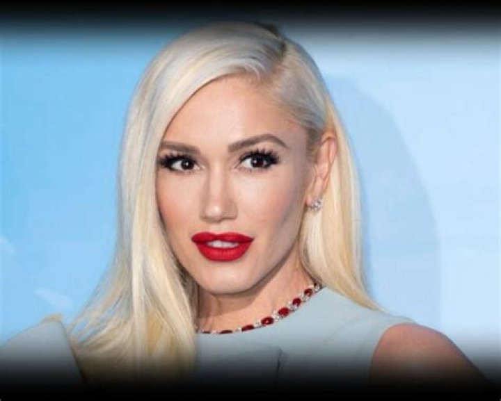 Gwen Stefani (Pop Singer) - Age, Birthday, Bio, Facts, Family, Net Worth, Height & More