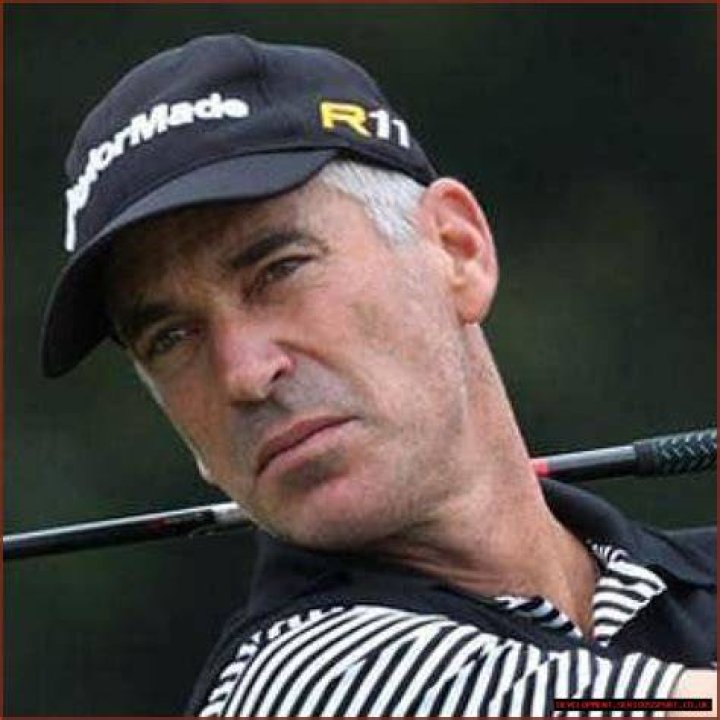 Hal Sutton (Golfer) - Age, Birthday, Bio, Facts, Family, Net Worth, Height & More