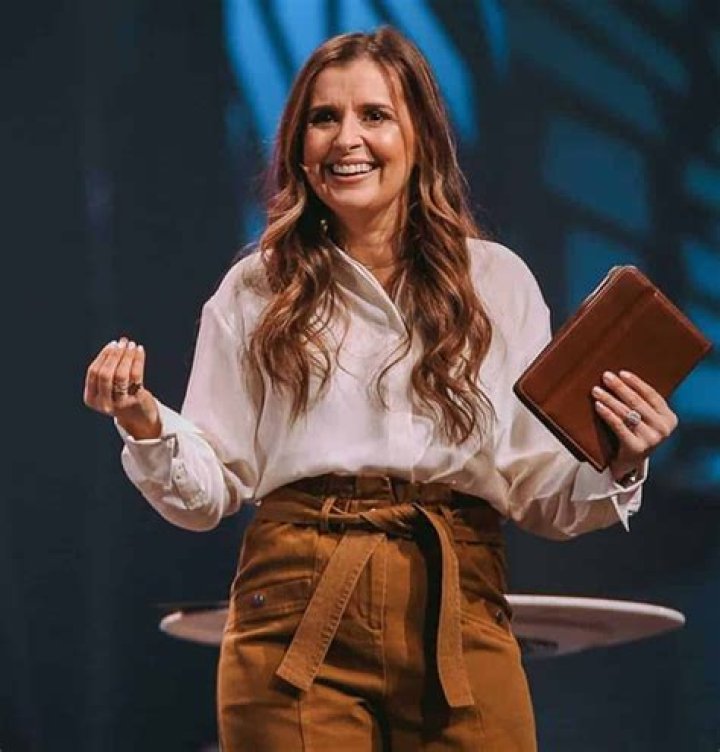 Holly Furtick (Religious Leader) - Age, Birthday, Bio, Facts, Family, Net Worth, Height & More