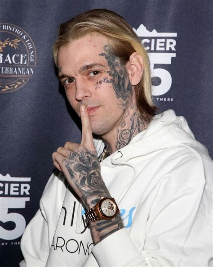 How much does Aaron Carter weight? – Celebrity.fm – #1 Official Stars, Business & People Network, Wiki, Success story, Biography & Quotes
