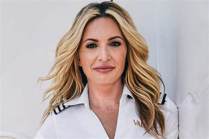 How old is Kate Chastain below deck? – Celebrity.fm – #1 Official Stars, Business & People Network, Wiki, Success story, Biography & Quotes