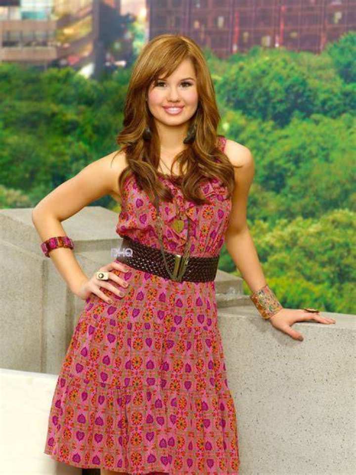 How old was Debby Ryan during Jessie? – Celebrity.fm – #1 Official Stars, Business & People Network, Wiki, Success story, Biography & Quotes