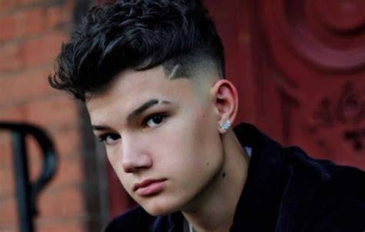 Ian Jeffrey (Instagram Star) - Age, Birthday, Bio, Facts, Family, Net Worth, Height & More
