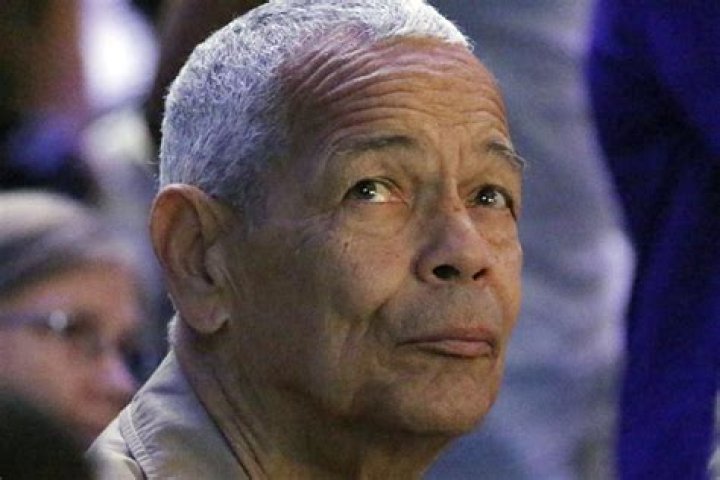 ¿Cuántos hermanos tenía Julian Bond?