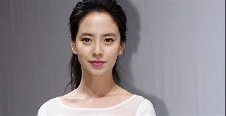 Is Song Ji Hyo rich? – Celebrity.fm – #1 Official Stars, Business & People Network, Wiki, Success story, Biography & Quotes