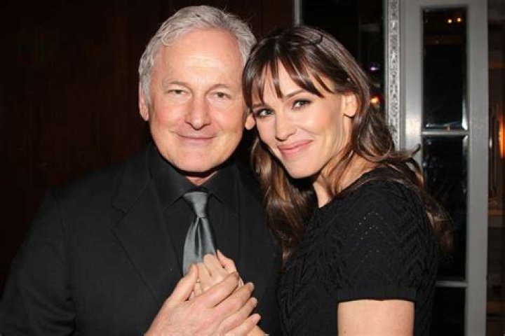 Is Victor Garber Jennifer Garner’s dad? – Celebrity.fm – #1 Official Stars, Business & People Network, Wiki, Success story, Biography & Quotes