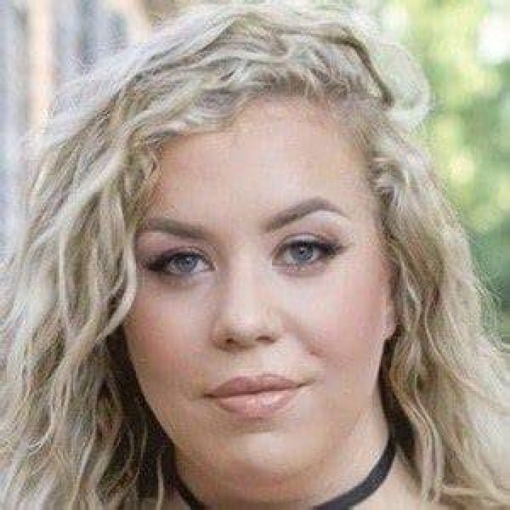 Jaime French (YouTube Star) - Age, Birthday, Bio, Facts, Family, Net Worth, Height & More