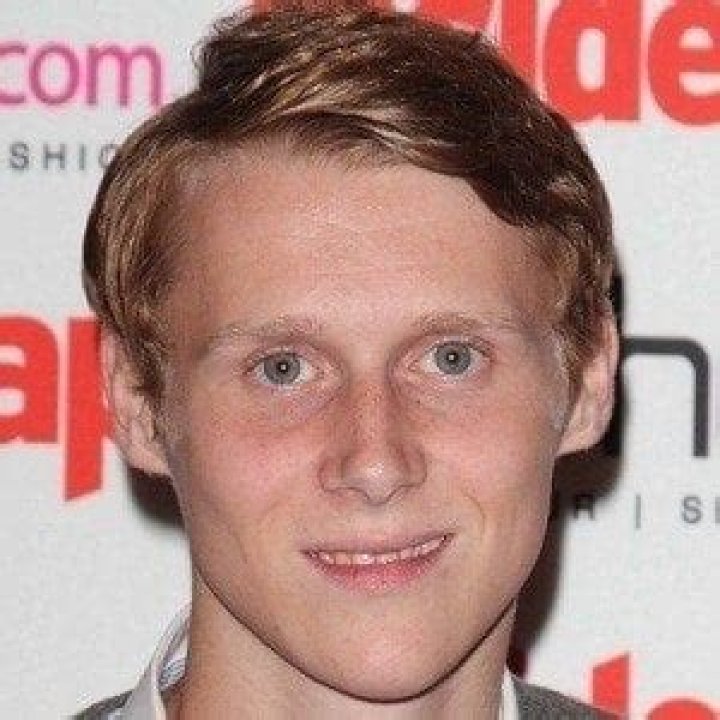 Jamie Borthwick (Soap Opera Actor) - Age, Birthday, Bio, Facts, Family, Net Worth, Height & More