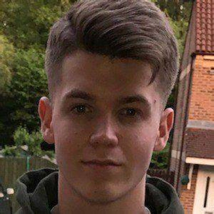 Jamie Miller (Pop Singer) - Age, Birthday, Bio, Facts, Family, Net Worth, Height & More