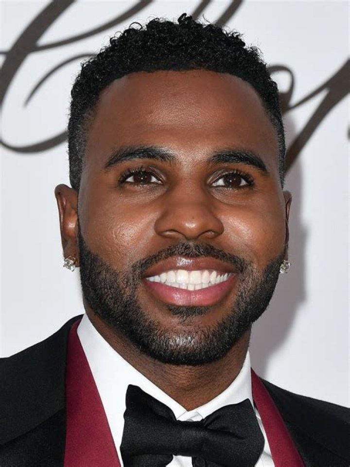 Jason Derulo (Pop Singer) - Age, Birthday, Bio, Facts, Family, Net Worth, Height & More
