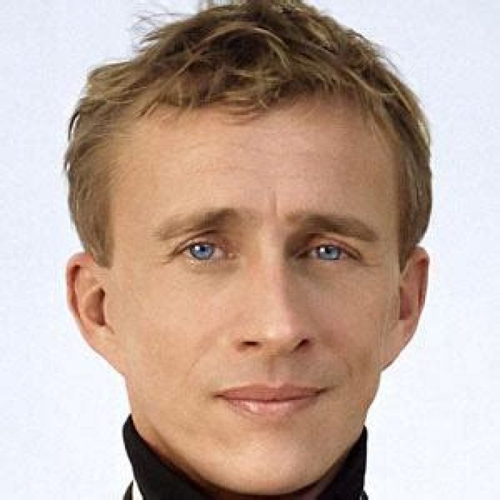 Jasper Conran (Fashion Designer) - Age, Birthday, Bio, Facts, Family, Net Worth, Height & More