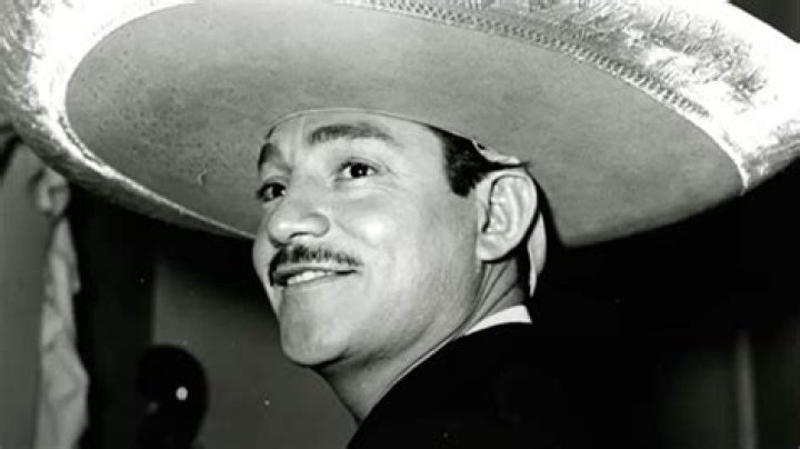 Javier Solís (Cantante de Música Mundial) - Edad, cumpleaños, biografía, hechos, familia, patrimonio neto, altura y más