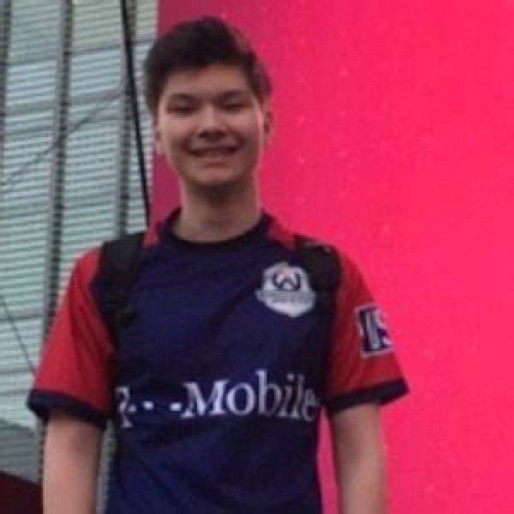 Jay Won (eSports Player) - Age, Birthday, Bio, Facts, Family, Net Worth, Height & More