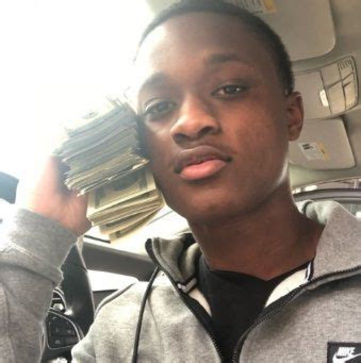 Jayo Sama (Rapper) - Age, Birthday, Bio, Facts, Family, Net Worth, Height & More