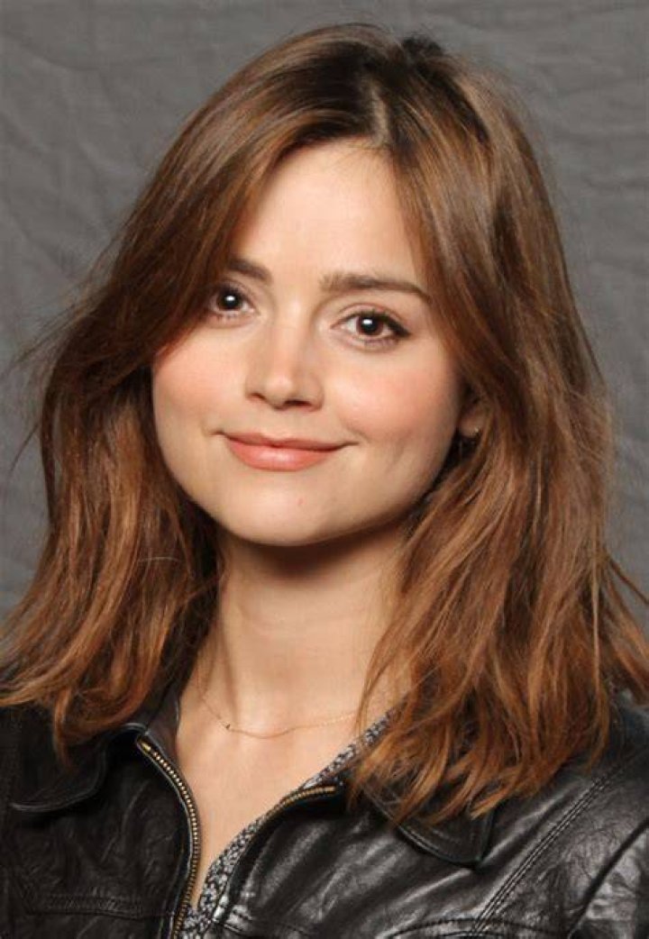 Jenna Coleman (TV Actress) - Age, Birthday, Bio, Facts, Family, Net Worth, Height & More