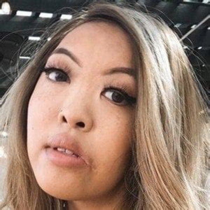 Jennifer Ngo (TikTok Star) - Umur, Ulang Tahun, Bio, Fakta, Keluarga, Kekayaan Bersih, Tinggi Badan & Lainnya