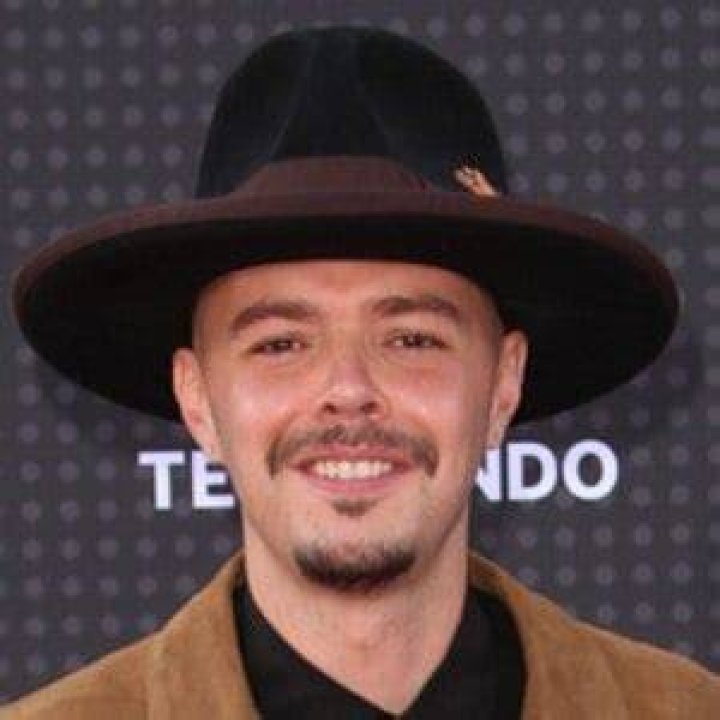 Jesse Huerta (Pop Singer) - Age, Birthday, Bio, Facts, Family, Net Worth, Height & More