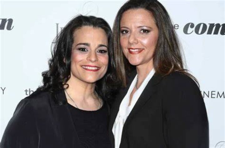Jessica Kirson (Comedian) - Age, Birthday, Bio, Facts, Family, Net Worth, Height & More