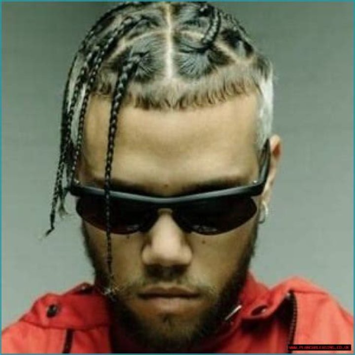 jhayco (Reggaeton Singer) - Age, Birthday, Bio, Facts, Family, Net Worth, Height & More