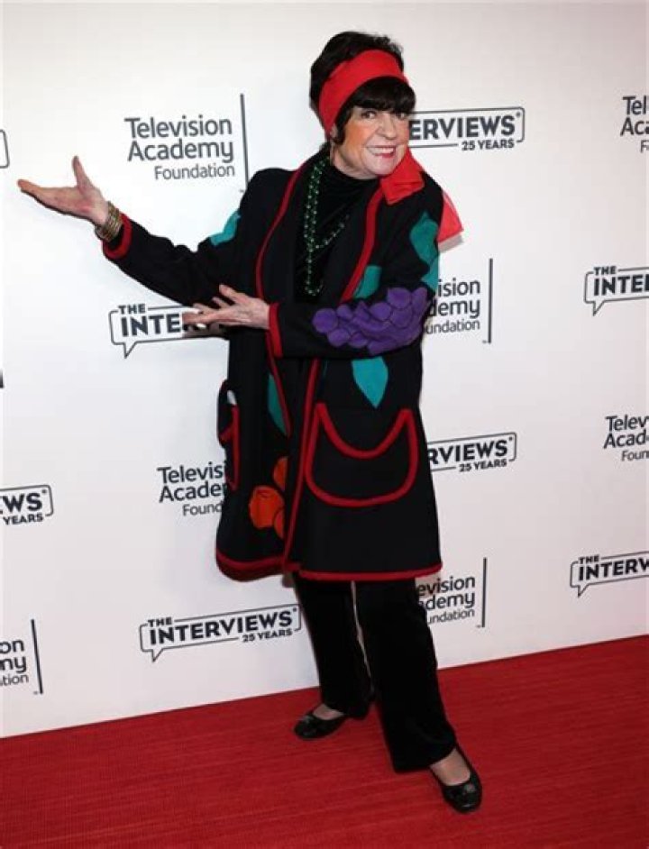 Jo Anne Worley (TV Actress) - Age, Birthday, Bio, Facts, Family, Net Worth, Height & More