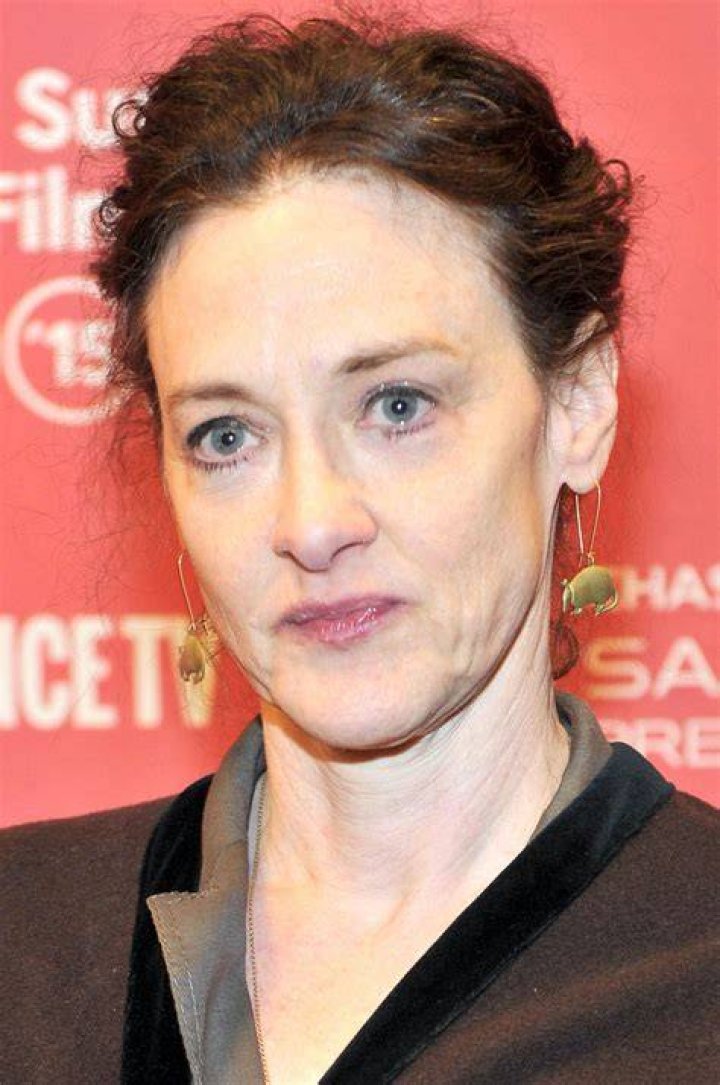 Joan Cusack (Movie Actress) - Age, Birthday, Bio, Facts, Family, Net Worth, Height & More