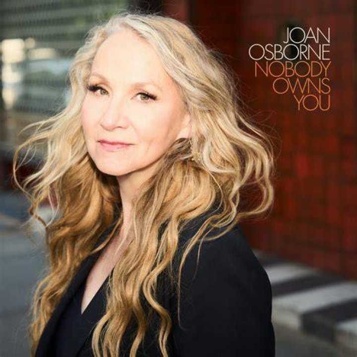 Joan Osborne (Country Singer) - Age, Birthday, Bio, Facts, Family, Net Worth, Height & More