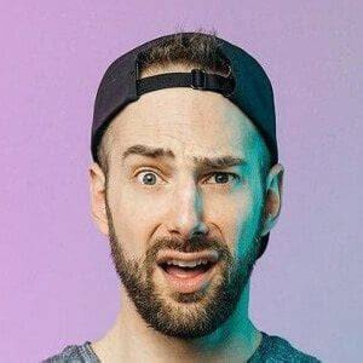 Joe Dombrowski (Teacher) - Age, Birthday, Bio, Facts, Family, Net Worth, Height & More
