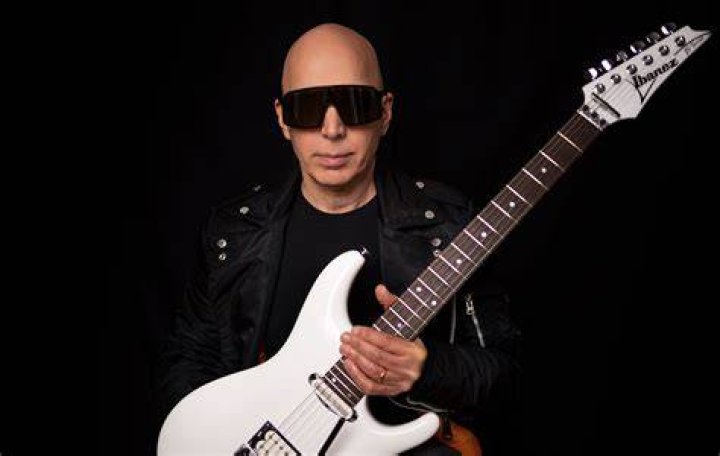 Joe Satriani
