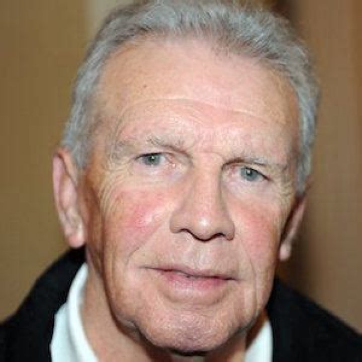 Johnny Giles (Soccer Player) - Age, Birthday, Bio, Facts, Family, Net Worth, Height & More