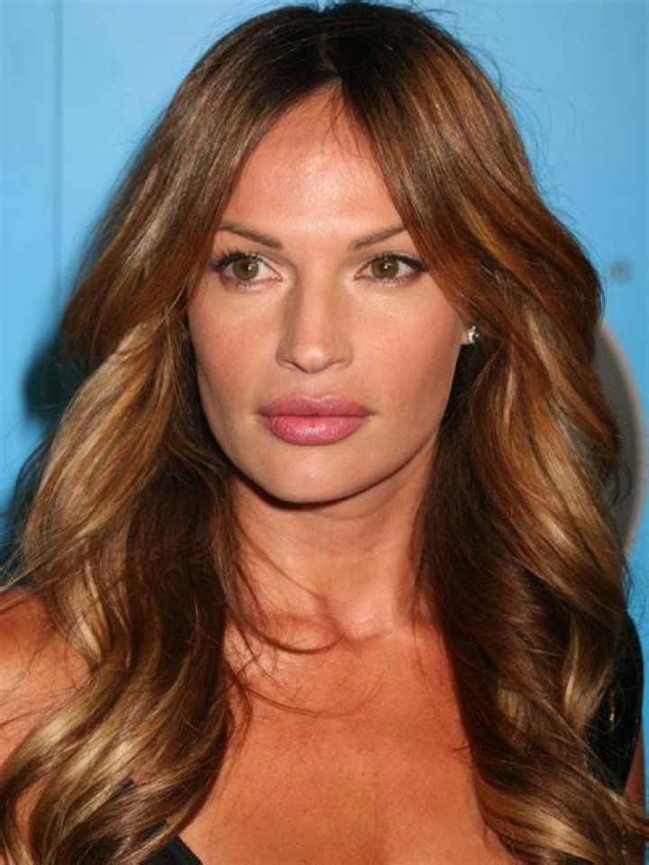 Jolene Blalock (TV Actress) - Age, Birthday, Bio, Facts, Family, Net Worth, Height & More