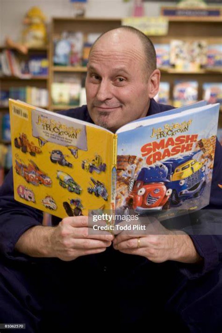 Jon Scieszka (Children's Author) - Age, Birthday, Bio, Facts, Family, Net Worth, Height & More