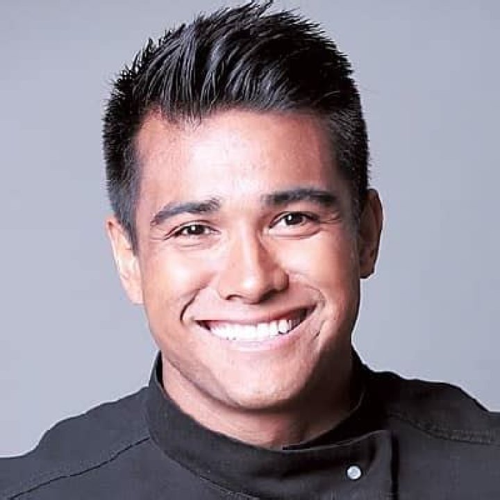 Jordan Andino (Chef) - Age, Birthday, Bio, Facts, Family, Net Worth, Height & More
