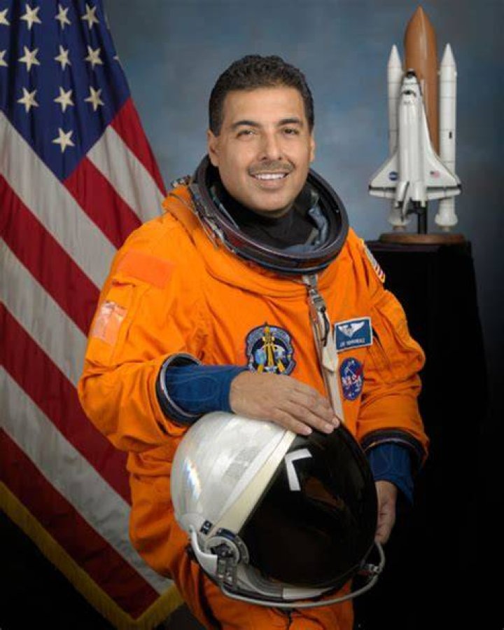 Jose M Hernandez